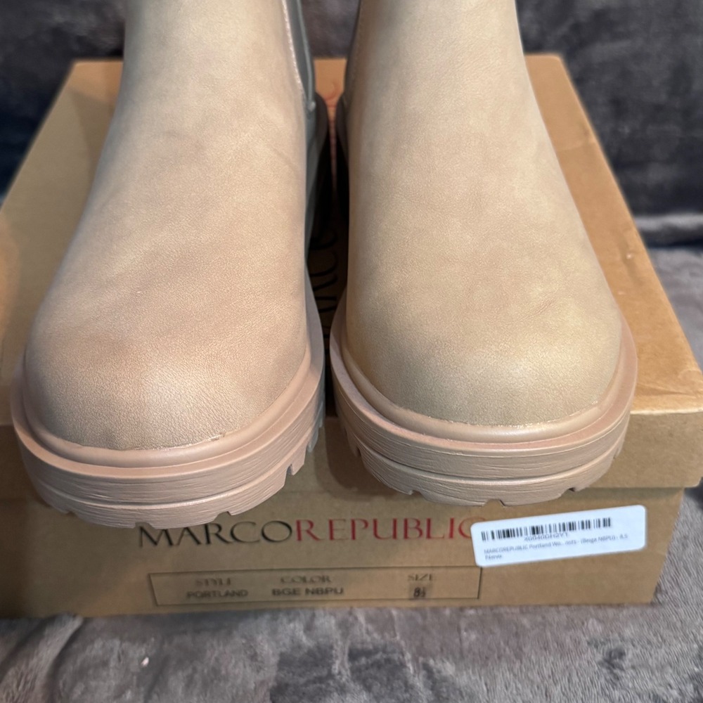 NEW Marco Republic Women 8.5 Chelsea Lug Sole Portland Beige Ankle Boots - Picture 5 of 13